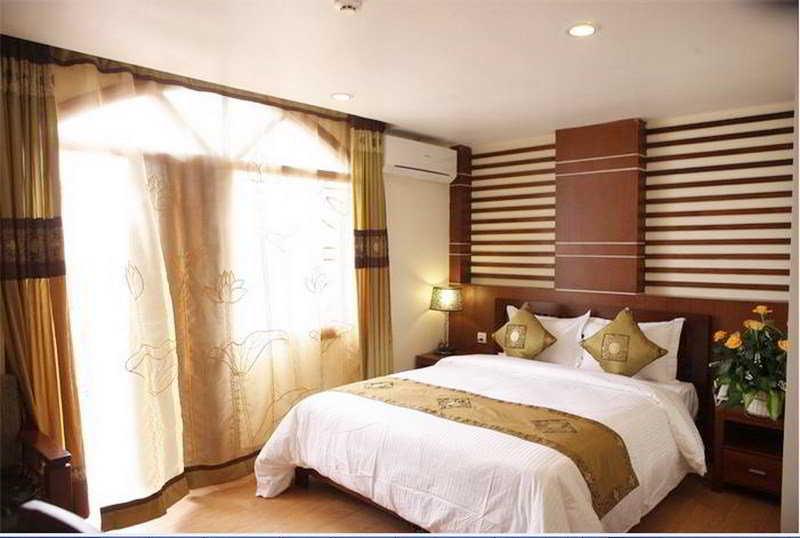 Prince Hanoi Hotel Exterior photo